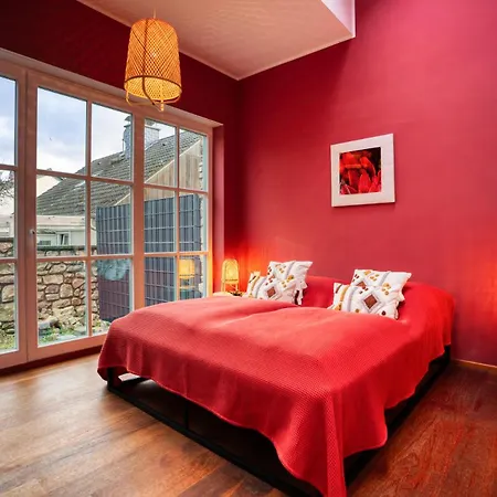 Holiday home Designhaus - Whirlpool - Terrasse - Garage - 10 Personen - Aufzug - Kueche - Familienfreundlich - Wifi - Netflix *