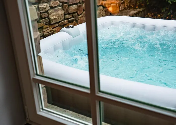 Designhaus - Whirlpool - Terrasse - Garage - 10 Personen - Aufzug - Kueche - Familienfreundlich - Wifi - Netflix 度假居