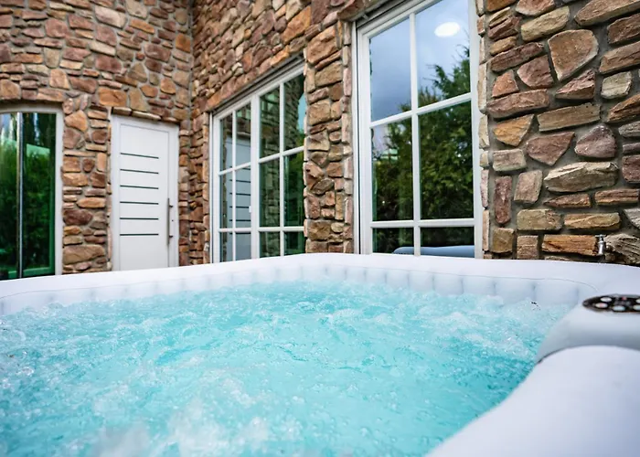 Designhaus - Whirlpool - Terrasse - Garage - 10 Personen - Aufzug - Kueche - Familienfreundlich - Wifi - Netflix * 吕德斯海姆